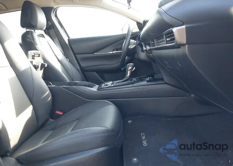 2025 Mazda Cx-30 2.5 S Select Sport z USA, uszkodzony, nr VIN 3MVDMBBM4SM759556